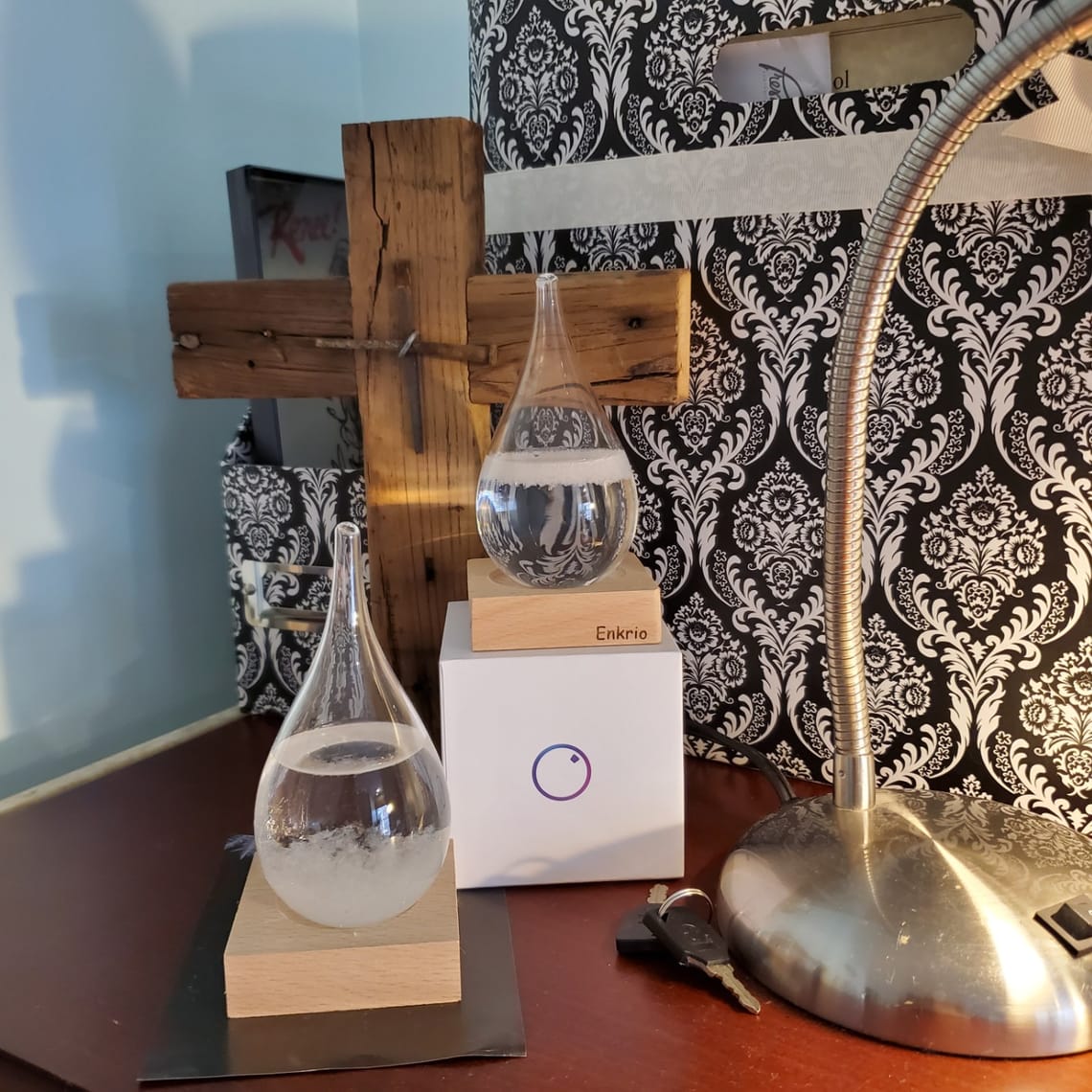 Enkrio Storm Glass Review: My Desk's Best Kept Secret?