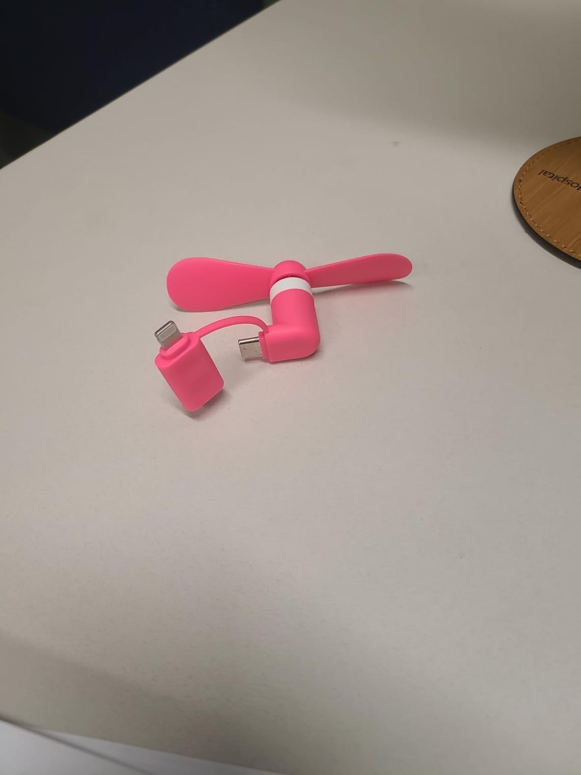 Tiny Fan, Big Relief? My Honest Mini Phone Fan Review