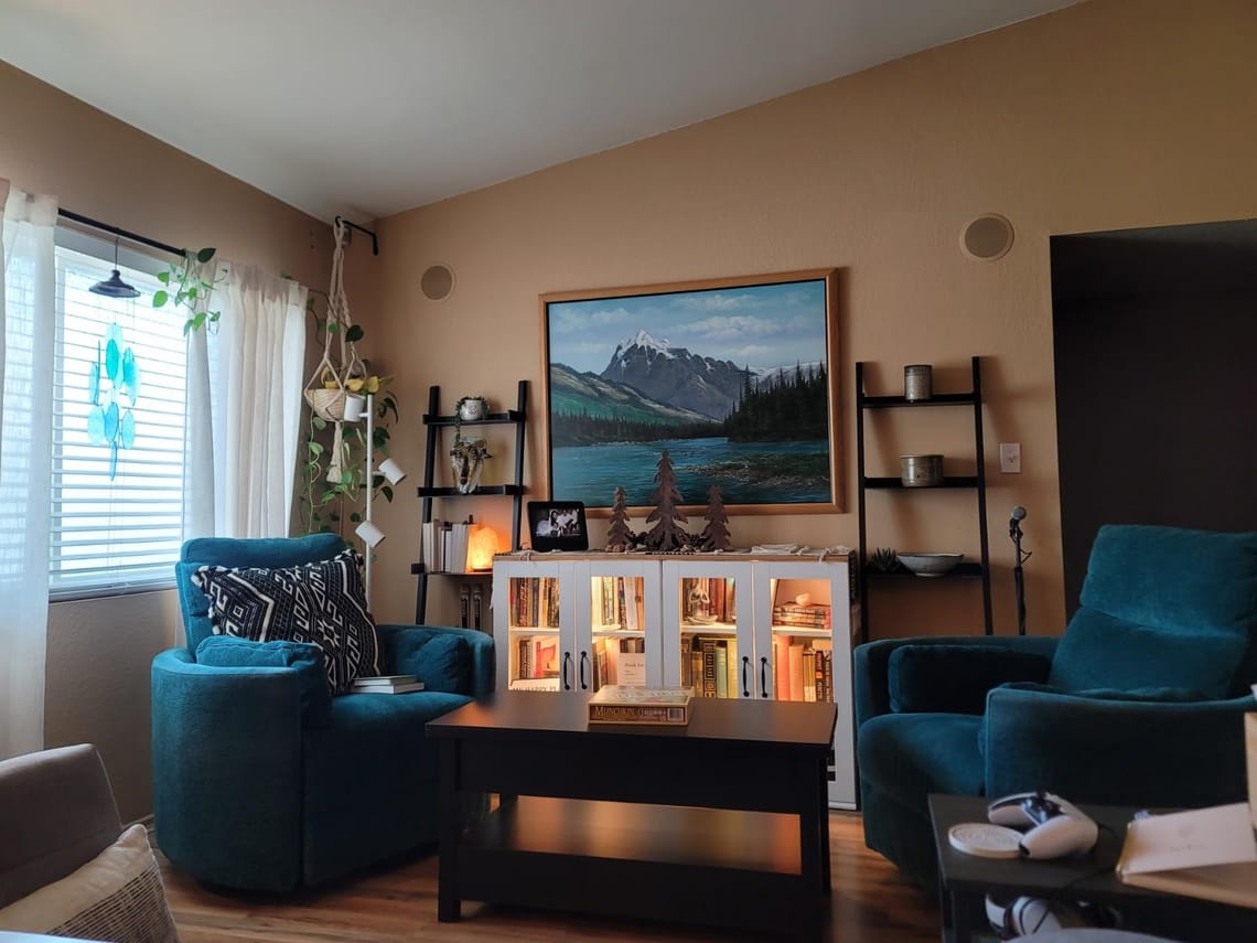 Rolanstar Lift Top Table Review: Small Space Game-Changer?