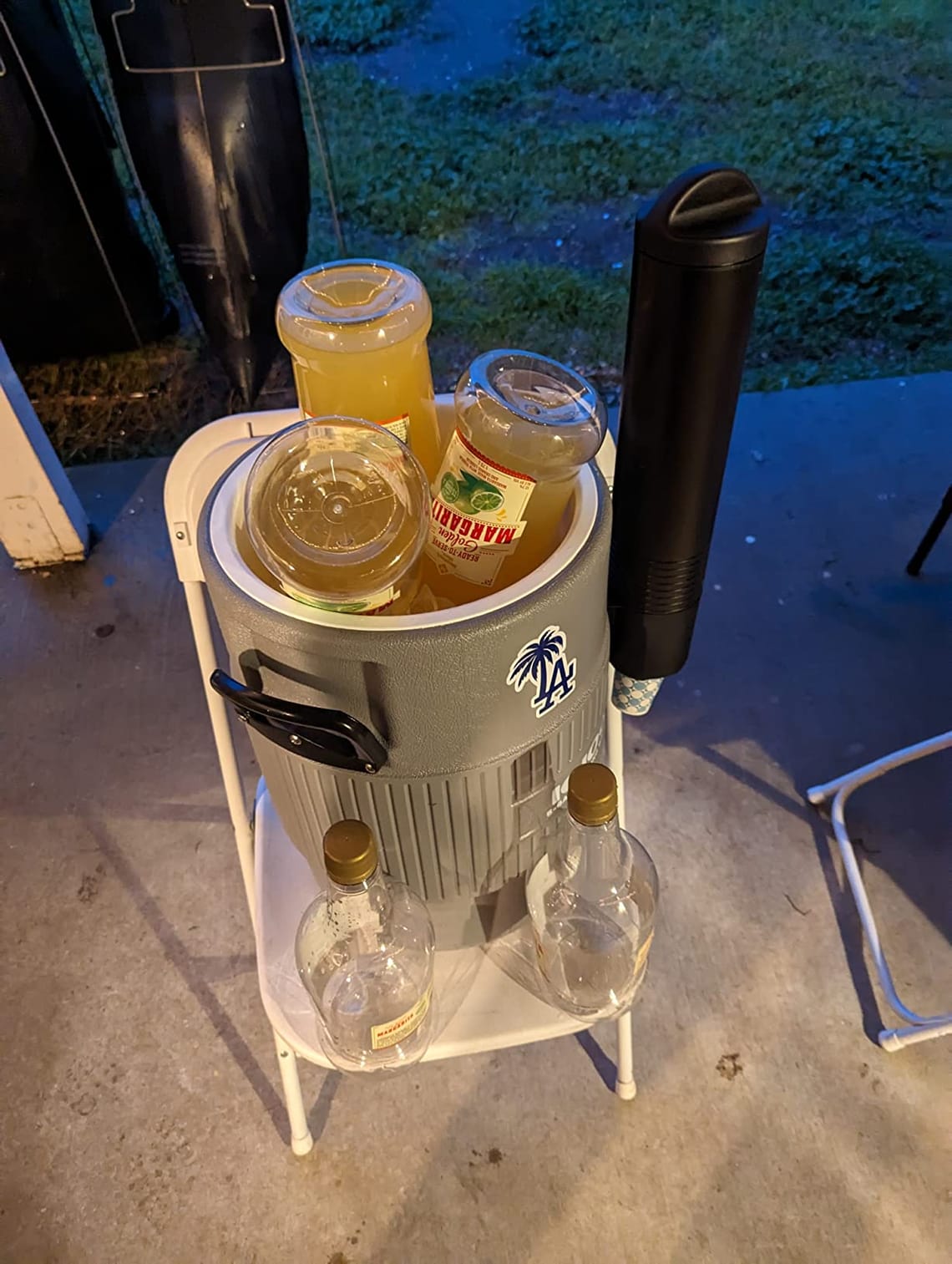 Igloo 5-Gallon Cooler Review: A Coach's Hydration Hero?