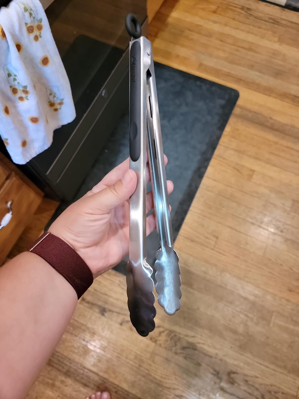 The Best Kitchen Tongs? My BBQ Fail Led Me Straight to These