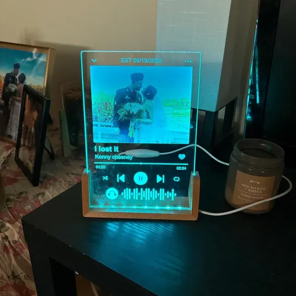 Etsy Custom Music Night Light Review: A Perfect Gift?