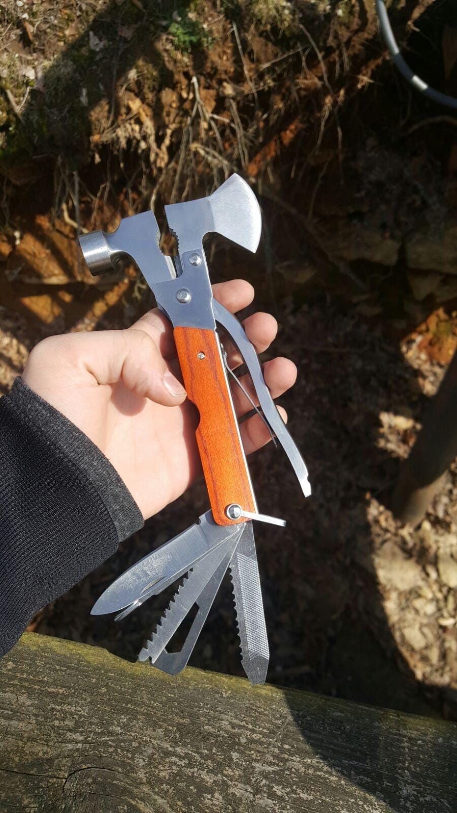 Is This $20 Multitool Hatchet Actually Any Good?