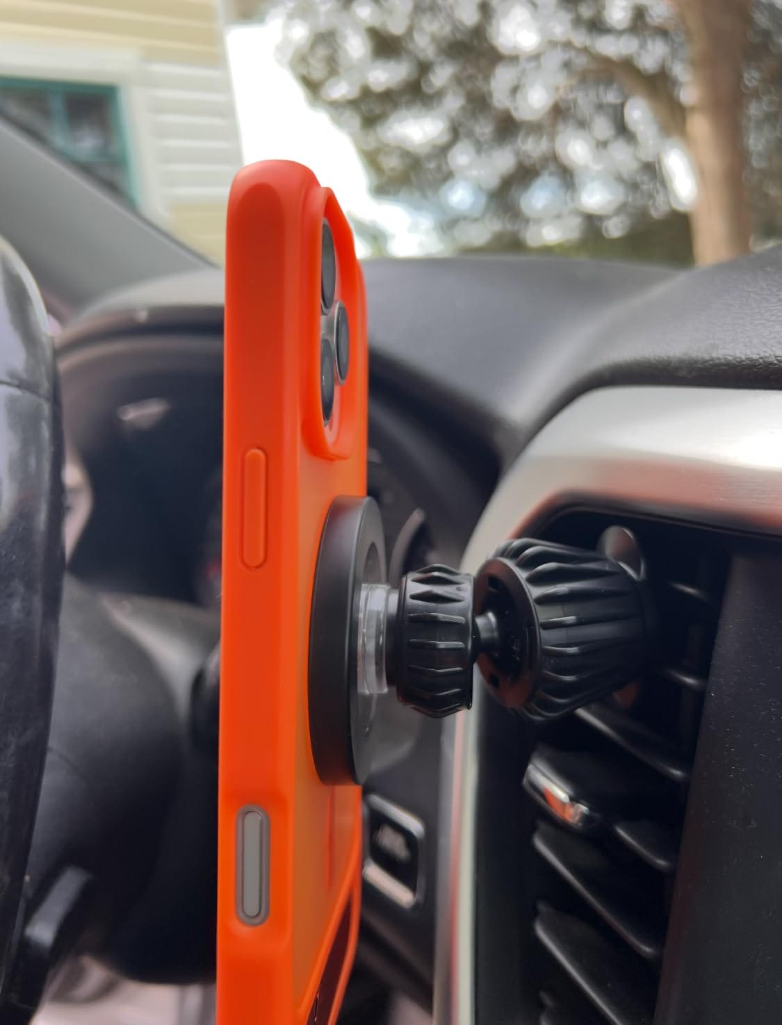 Kaistyle MagSafe Mount: Strong Enough for an iPhone Pro Max?