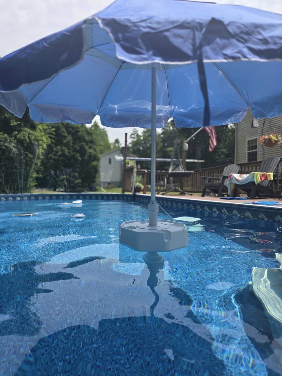 This Floating Umbrella Changed My Pool Days. Is It Worth It?