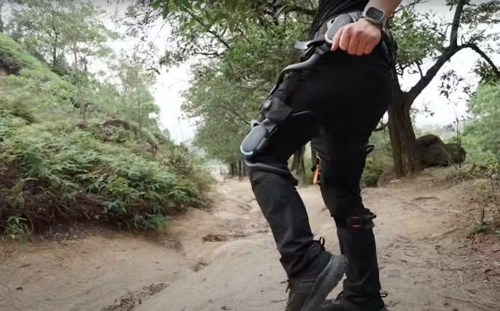Dnsys X1 Exoskeleton Review: A Glimpse of the Future?