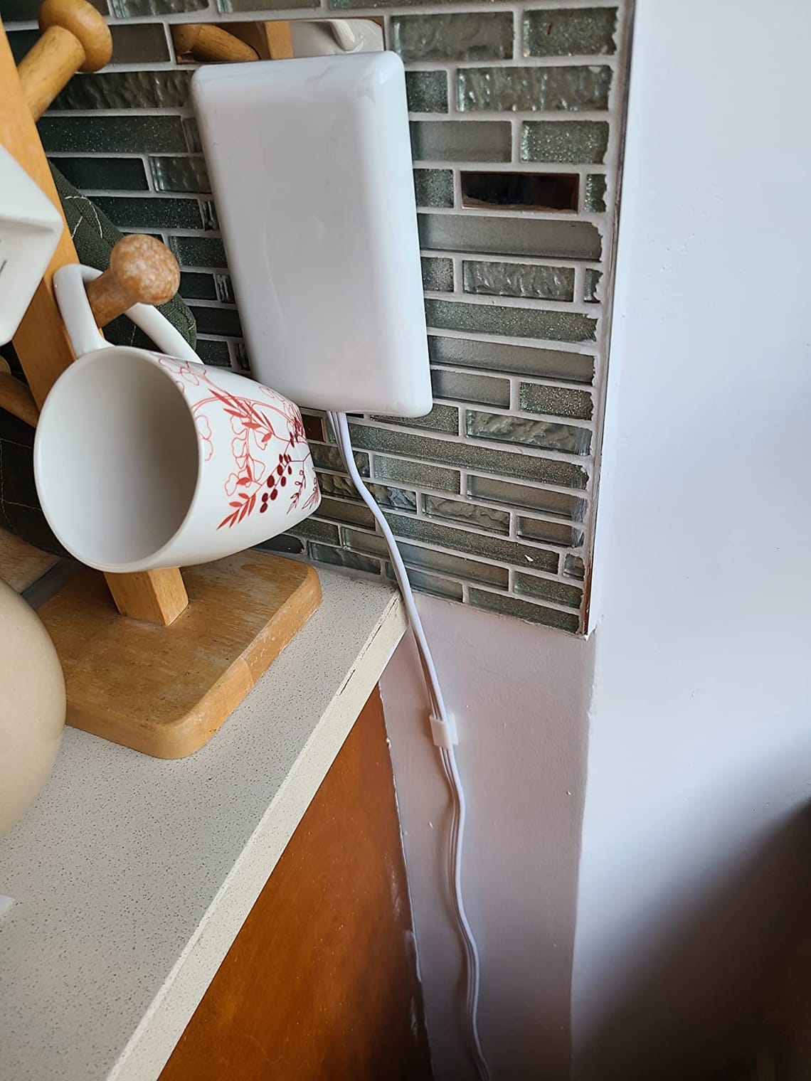 Is This $25 Gadget the Secret to a Clean-Looking Home?