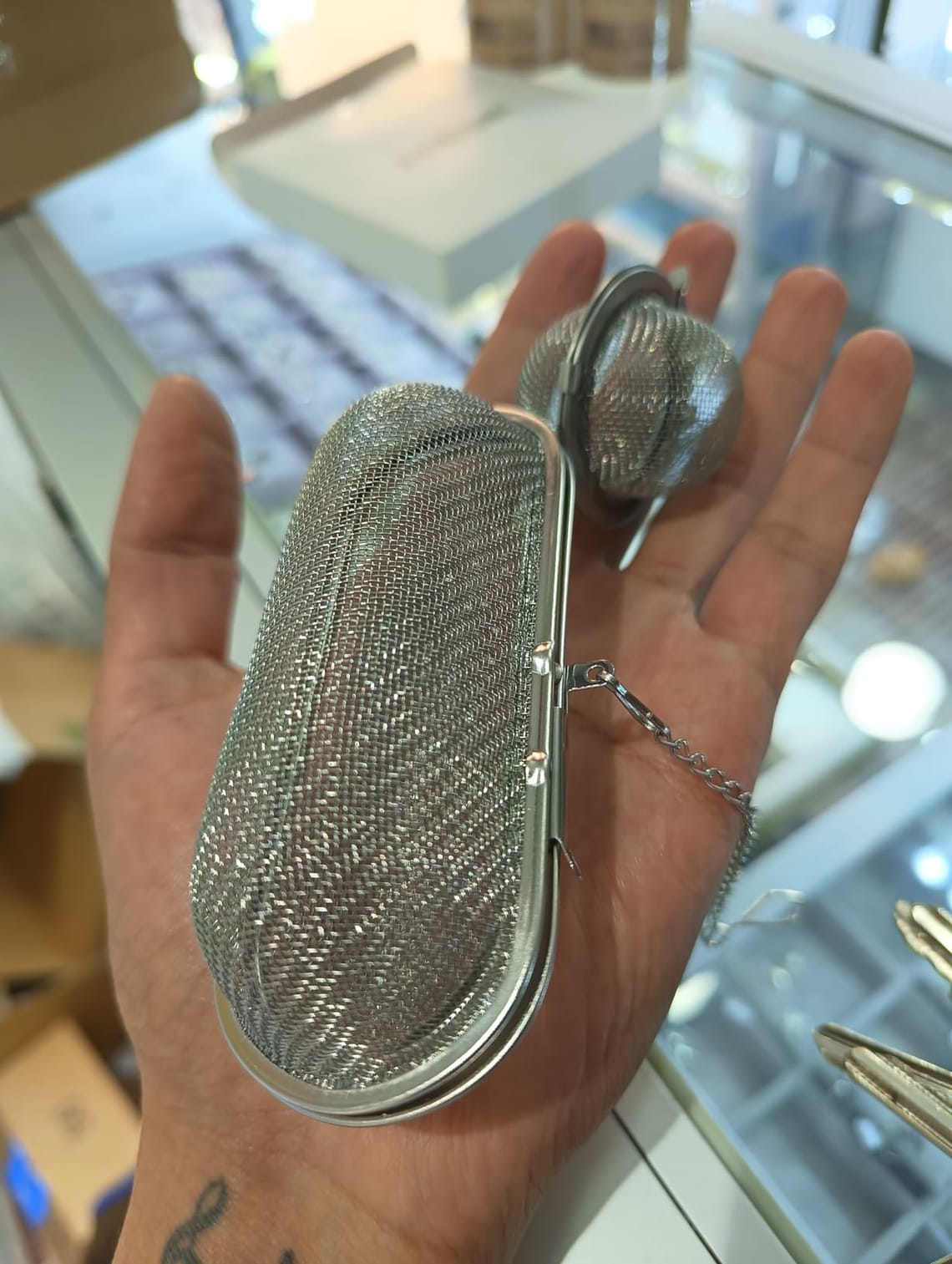 Small Ultrasonic Basket Review: Never Lose an Earring Again